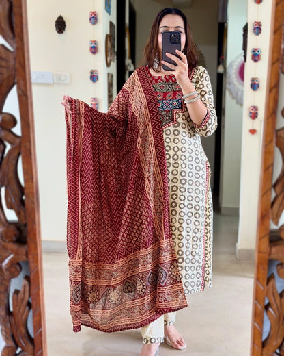Ajrakh Printed Muslin Silk Kurti Set- Gulabi Paridhan