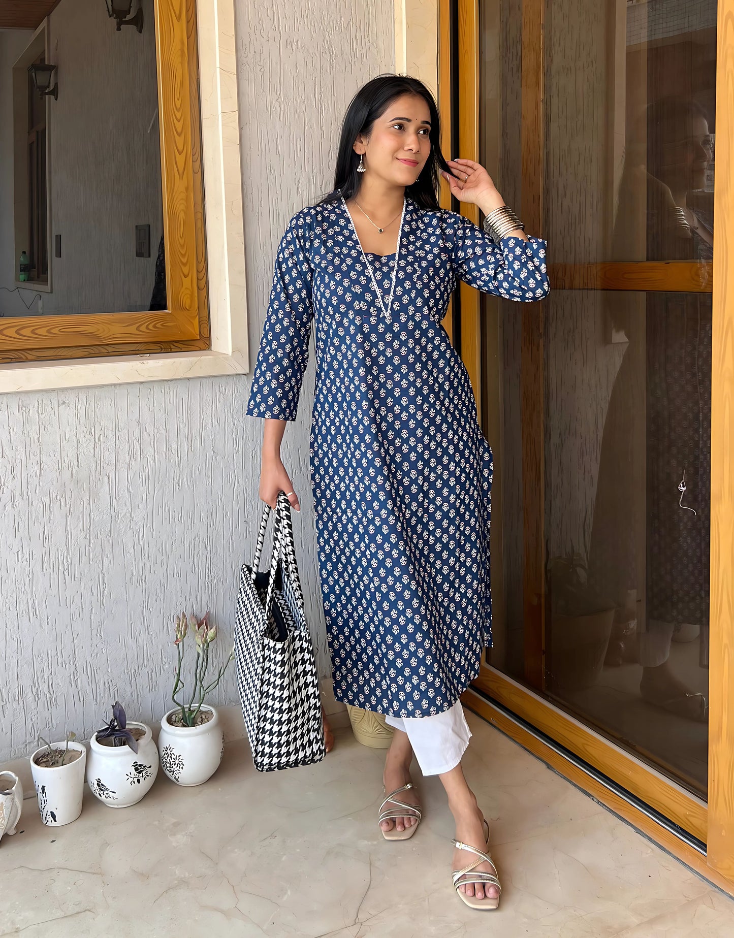 V-Neck Printed Casual Office Wear Kurti with Pant Set