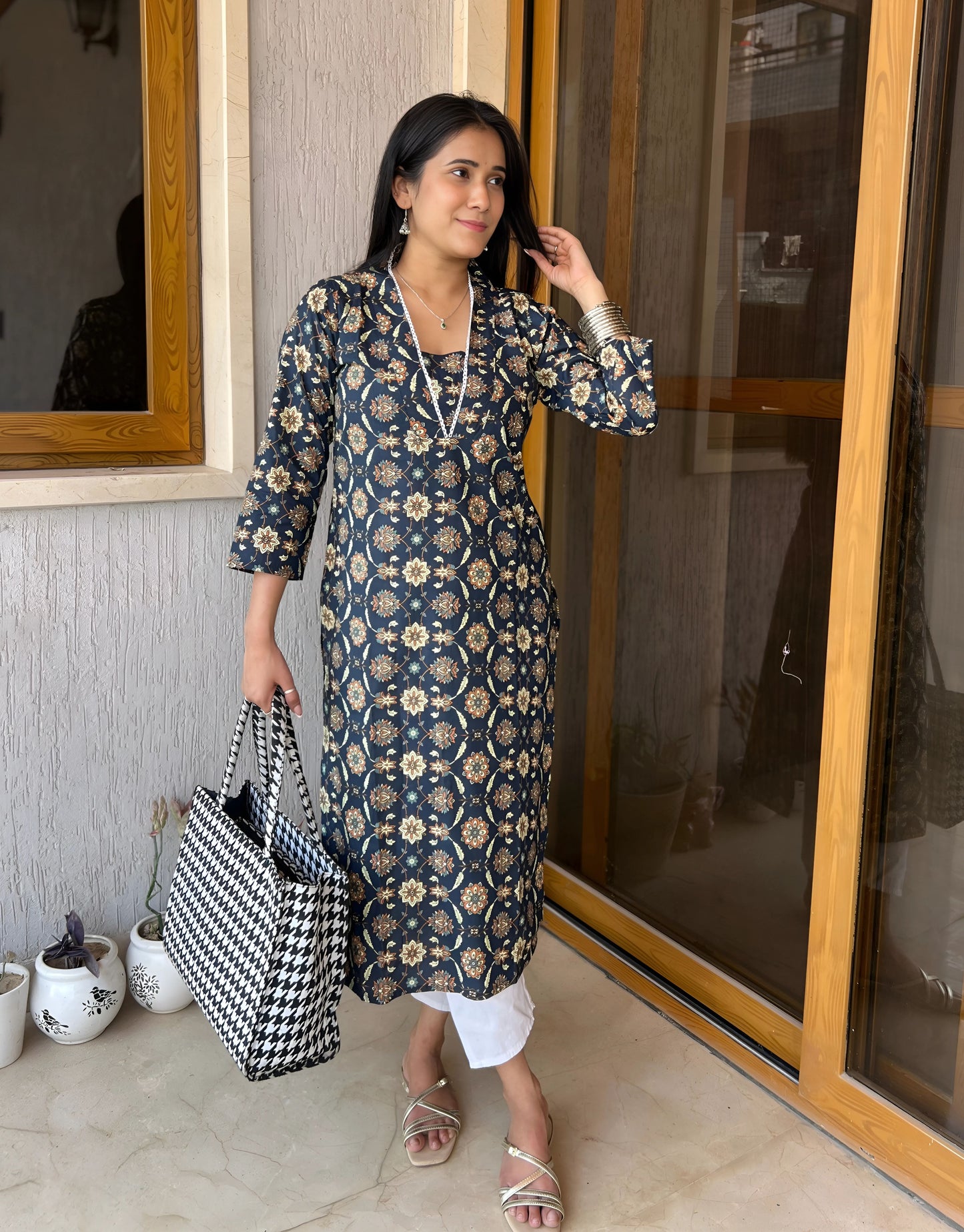 V-Neck Printed Casual Office Wear Kurti with Pant Set