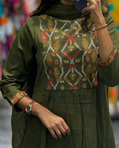 Threadwork Pure Cotton Kurti Set- Gulabi Paridhan