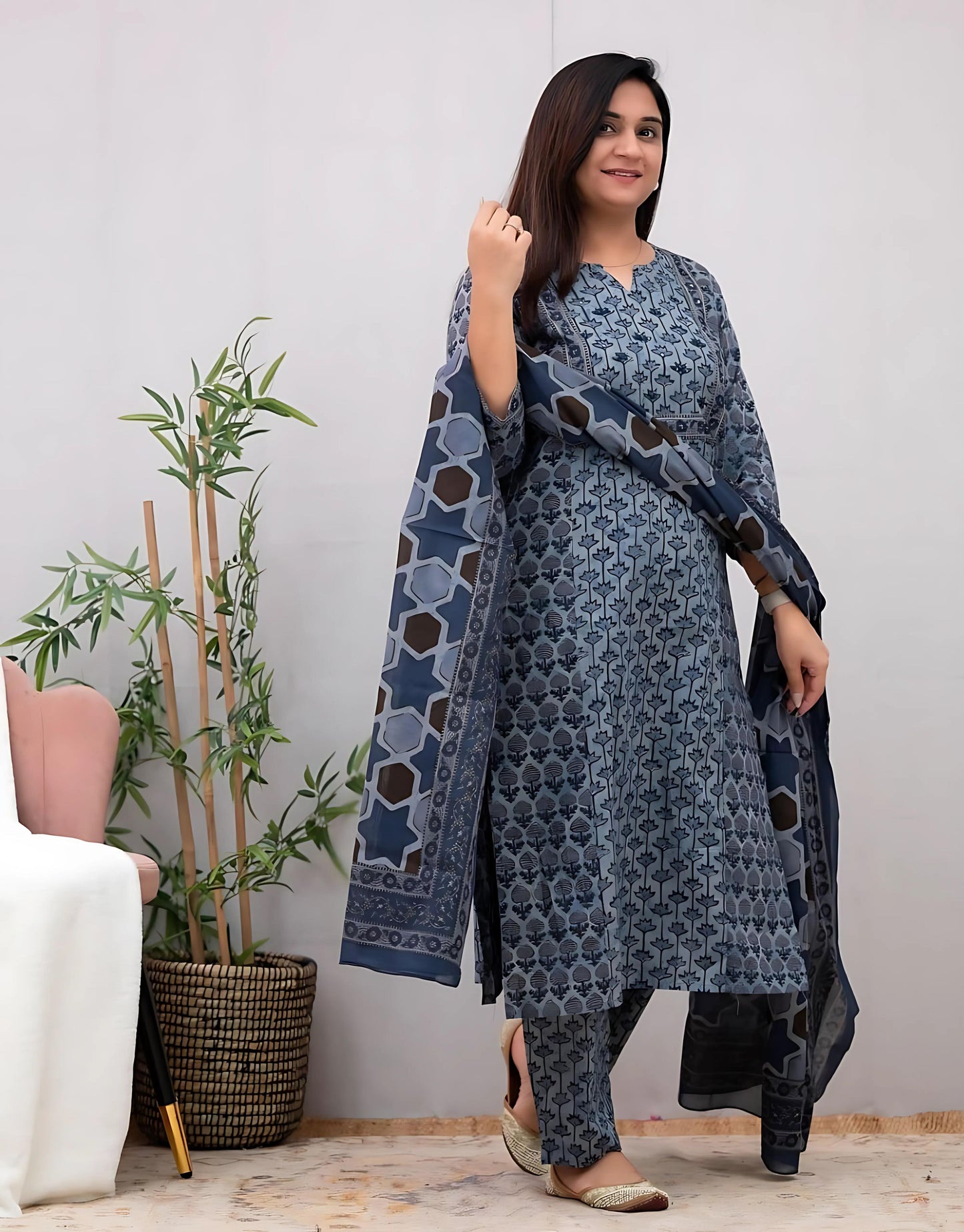 Ridhvi Classic Ajrakh Straight Pant Set-Gulabi Paridhan