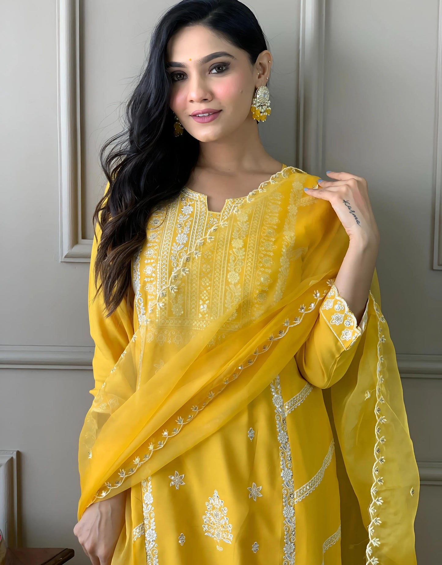 Festive Charm: Heavy Kurta Set with Stylish Designer Dupatta