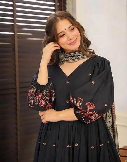 Royal Black Anarkali Kurti- Gulabi Paridhan