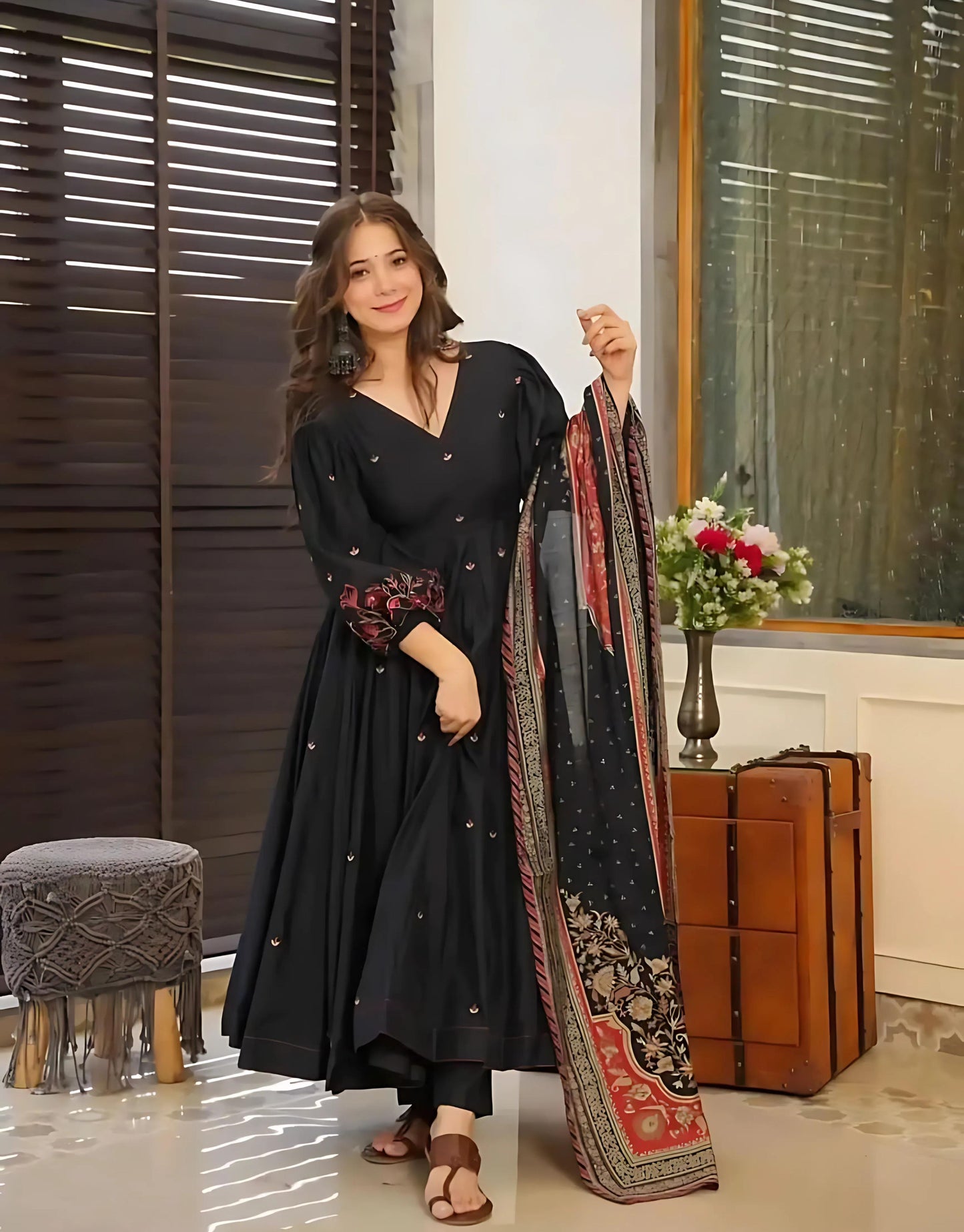 Royal Black Anarkali Kurti- Gulabi Paridhan