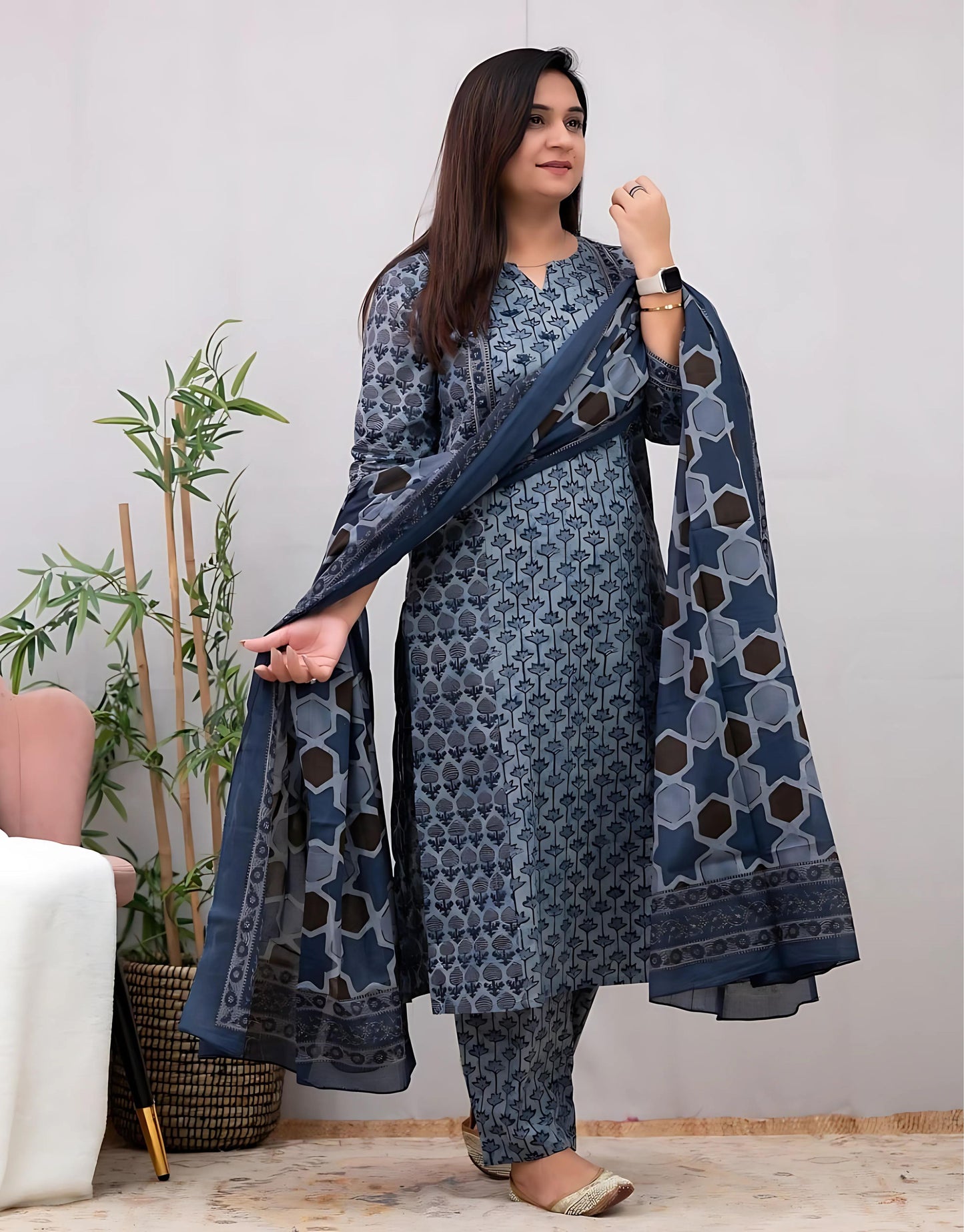 Ridhvi Classic Ajrakh Straight Pant Set-Gulabi Paridhan