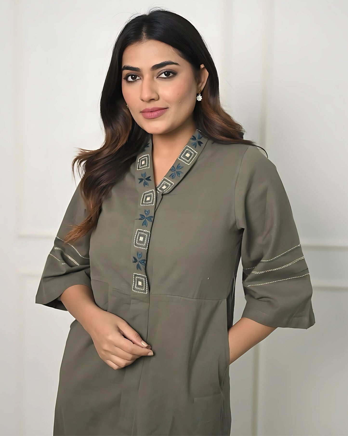 Monochromatic Pure cotton Embroidered Kurta Pant 2 Pc. Set- Gulabi Paridhan