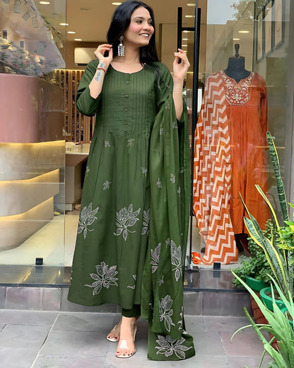 Ria Floral Designer Aline Kurta Set- Gulabi Paridhan