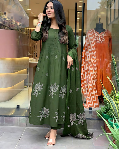 Ria Floral Designer Aline Kurta Set- Gulabi Paridhan