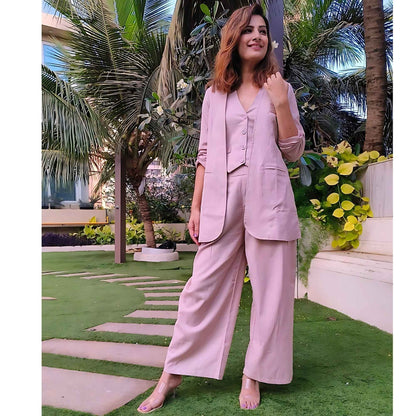 Boss Lady Waist Coat Pant Blazer Set- Gulabi Paridhan